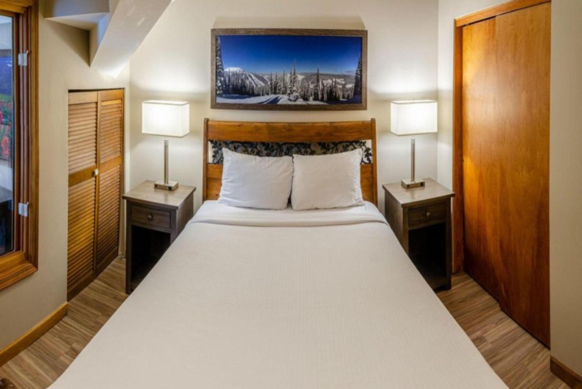 Cahilty Lodge Sun Peaks Exteriér fotografie