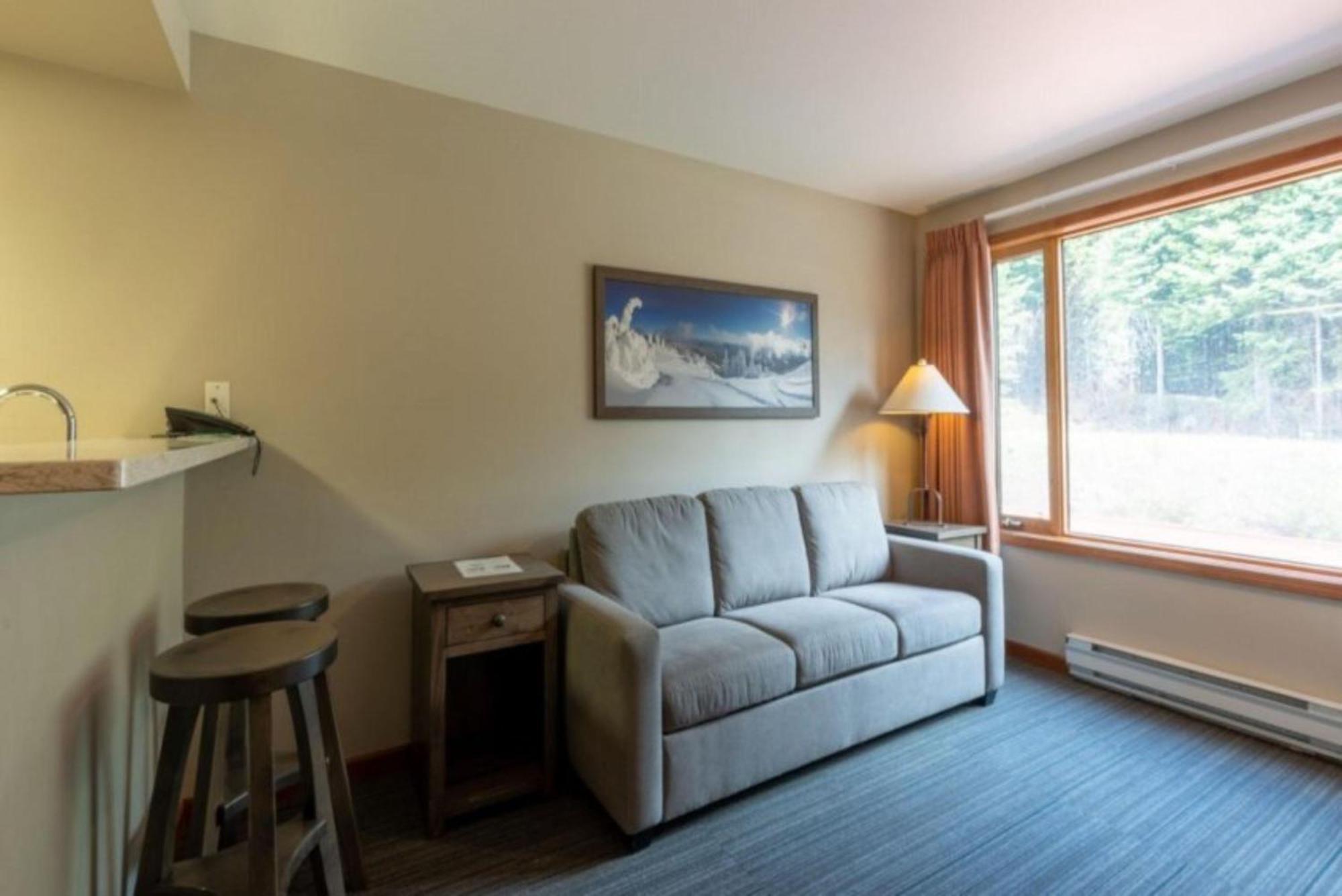Cahilty Lodge Sun Peaks Exteriér fotografie