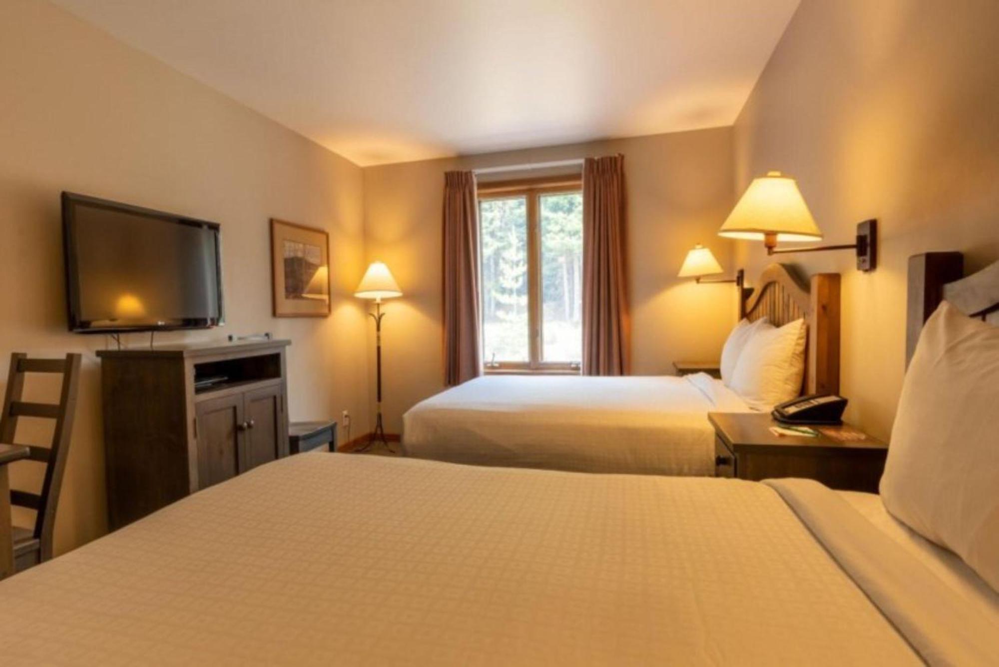 Cahilty Lodge Sun Peaks Exteriér fotografie